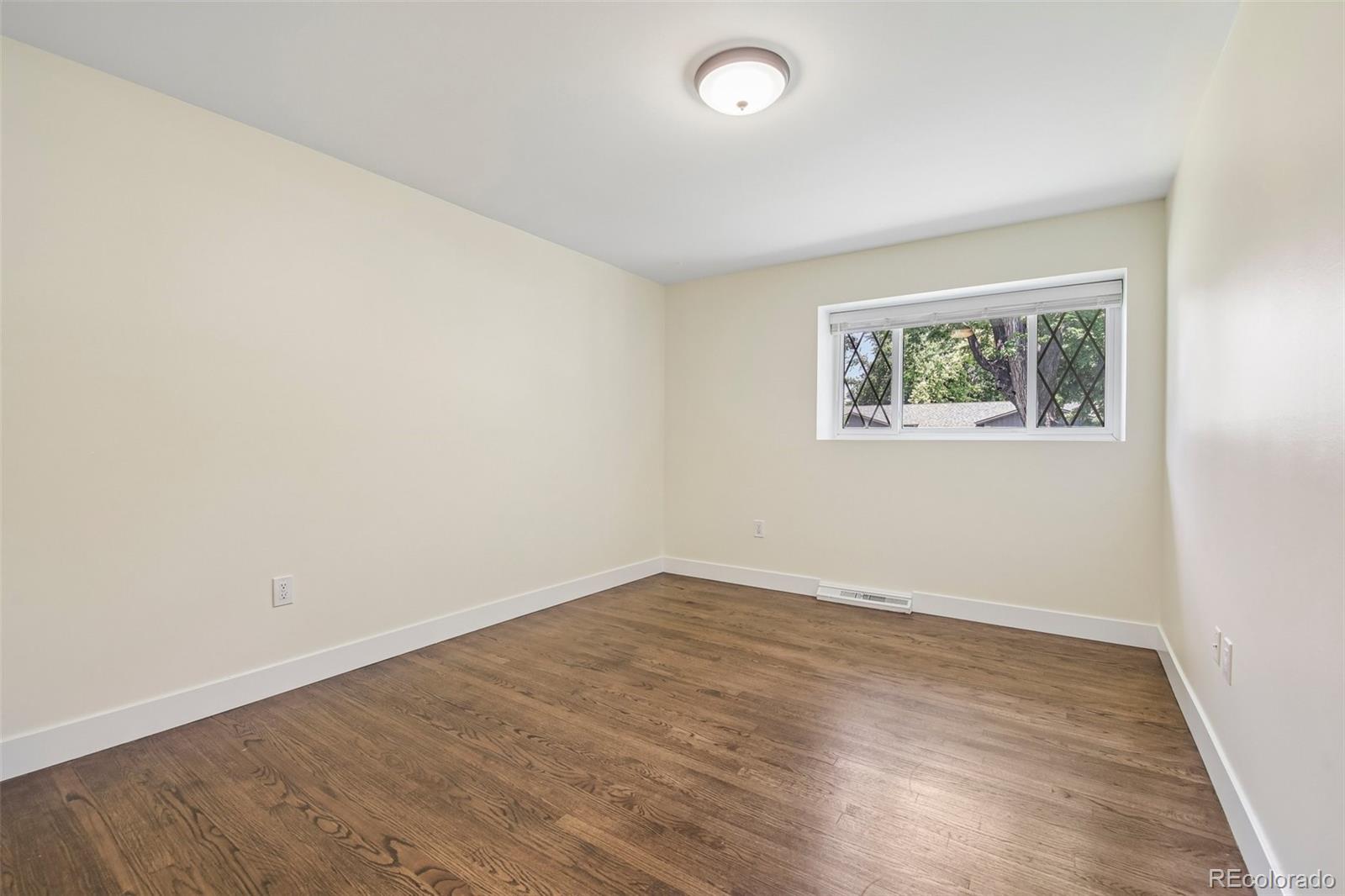 MLS Image #25 for 395 s olive way,denver, Colorado