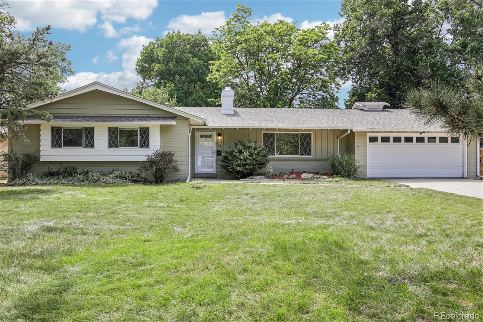 MLS Image #3 for 395 s olive way,denver, Colorado