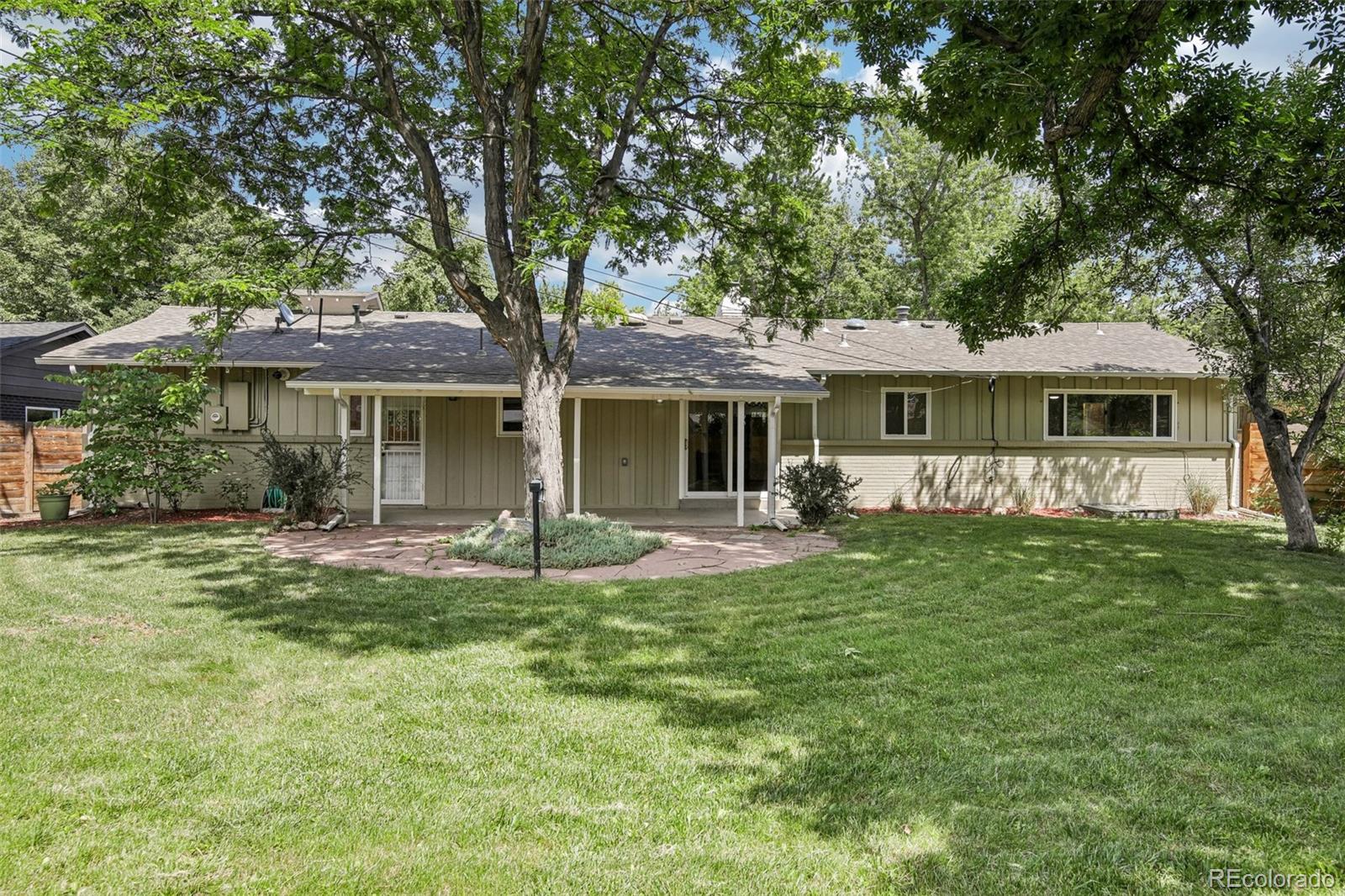 MLS Image #40 for 395 s olive way,denver, Colorado