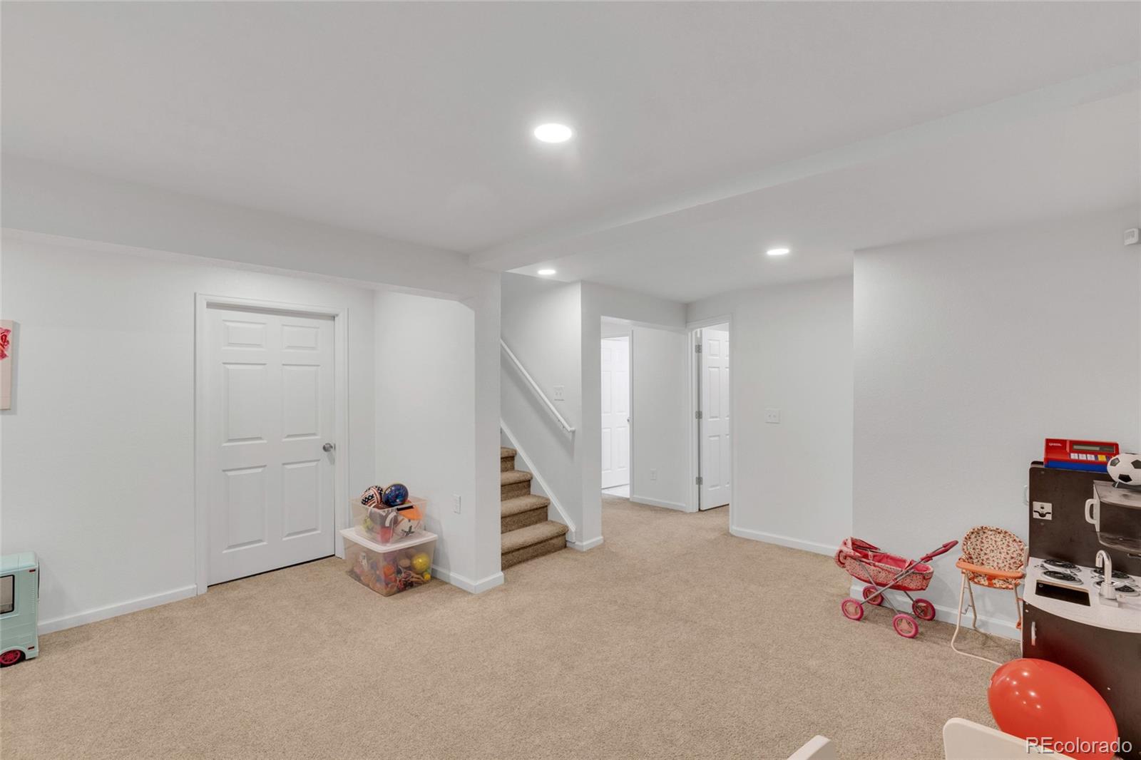 MLS Image #34 for 15443 e powers drive,centennial, Colorado