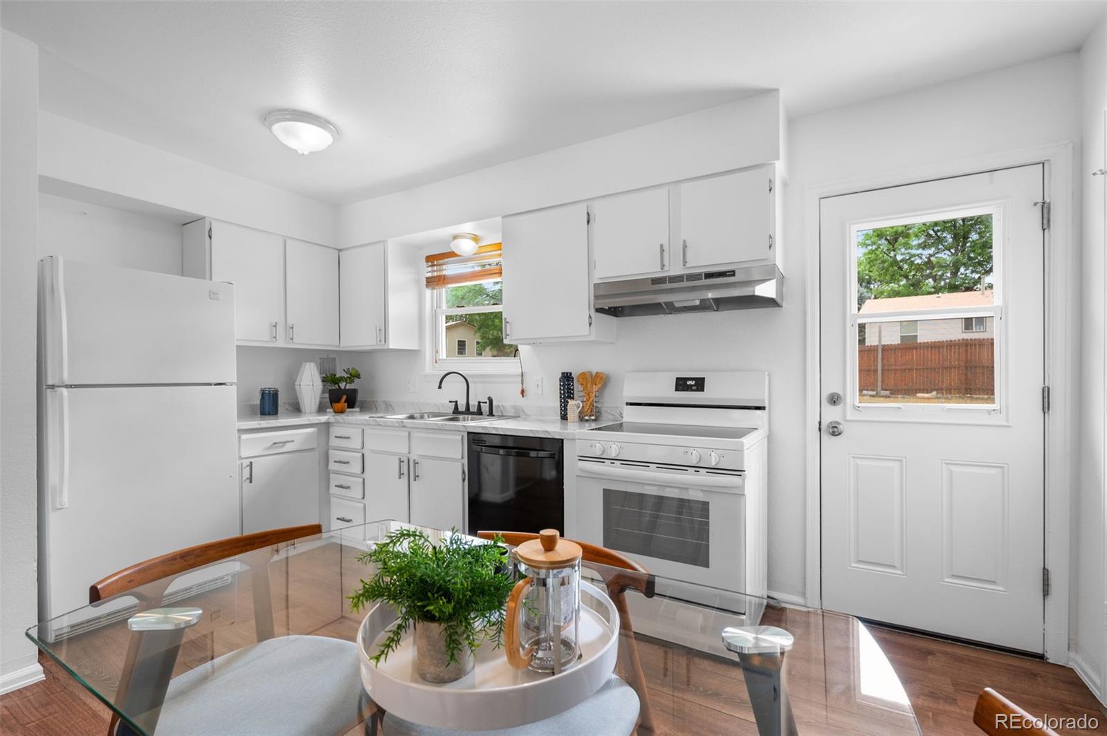 MLS Image #13 for 15384 e idaho place,aurora, Colorado