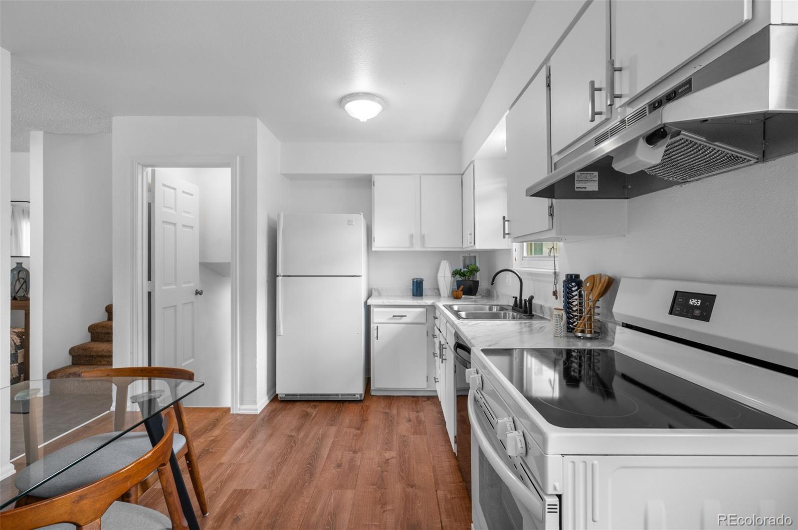MLS Image #14 for 15384 e idaho place,aurora, Colorado