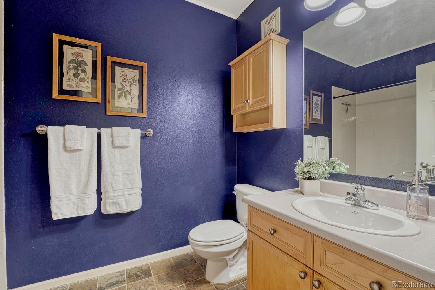 MLS Image #12 for 2818  syracuse street 218,denver, Colorado