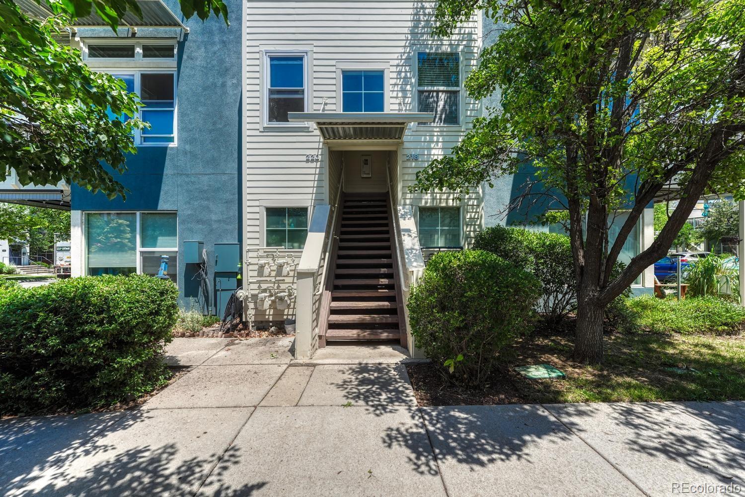 MLS Image #17 for 2818  syracuse street 218,denver, Colorado