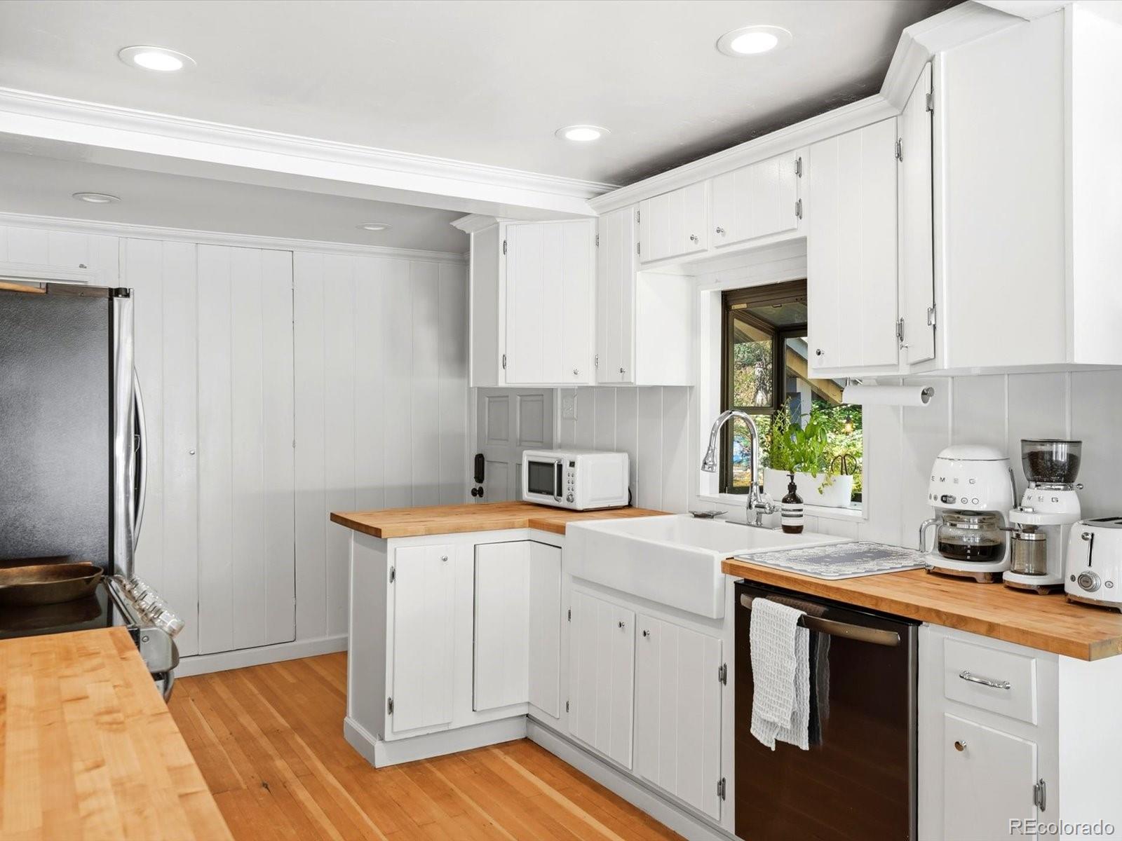 MLS Image #20 for 20304 n turkey creek road,morrison, Colorado