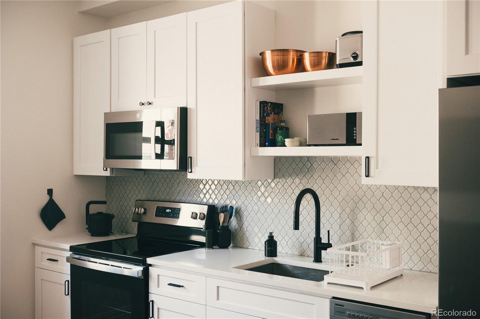 MLS Image #15 for 1763 n williams  street  202,denver, Colorado