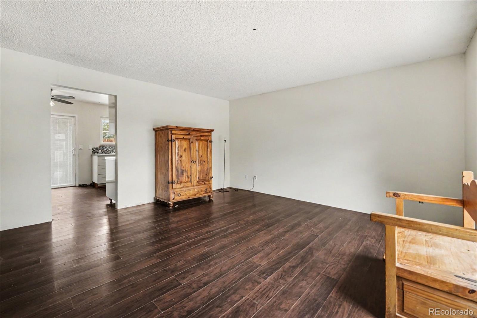 MLS Image #4 for 9755  elizabeth street,thornton, Colorado