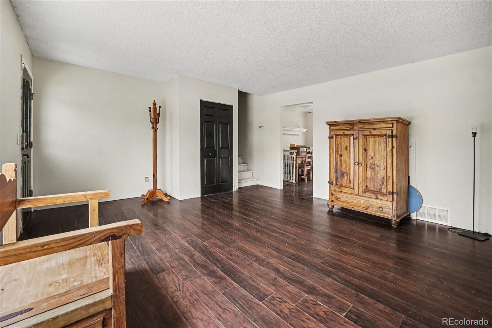 MLS Image #5 for 9755  elizabeth street,thornton, Colorado