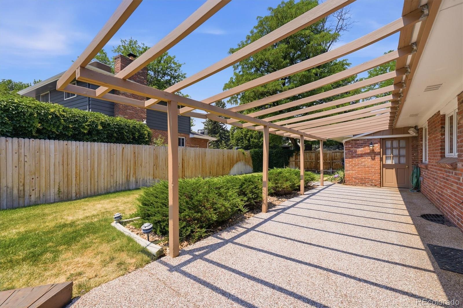 MLS Image #24 for 2182 w briarwood avenue,littleton, Colorado