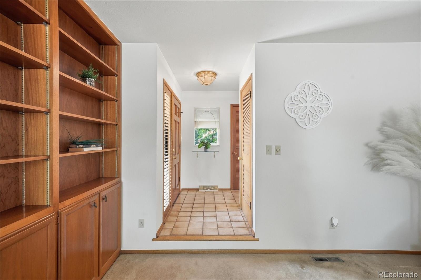 MLS Image #3 for 2182 w briarwood avenue,littleton, Colorado