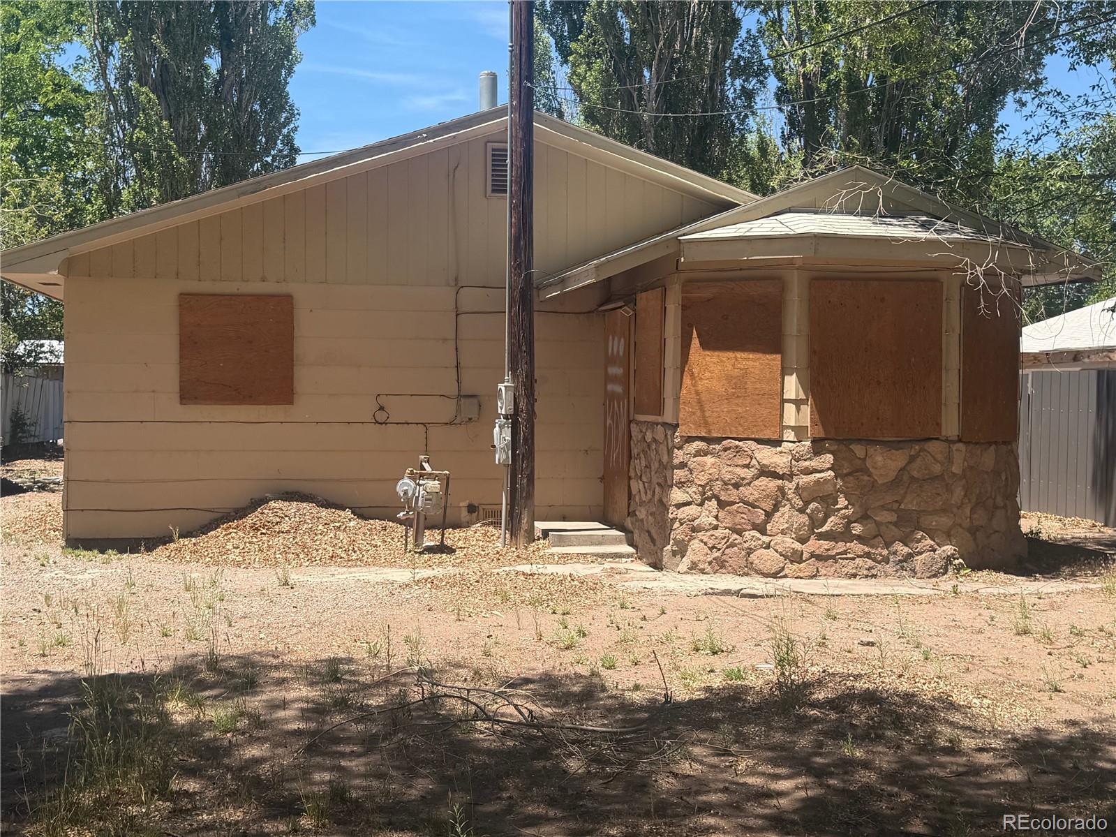 MLS Image #4 for 738  jefferson street,monte vista, Colorado