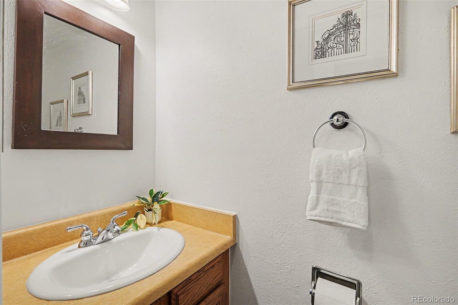 MLS Image #11 for 5736 s pierson street,littleton, Colorado