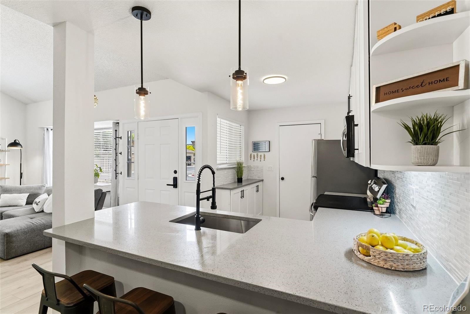 MLS Image #10 for 10369 w fair avenue d,littleton, Colorado