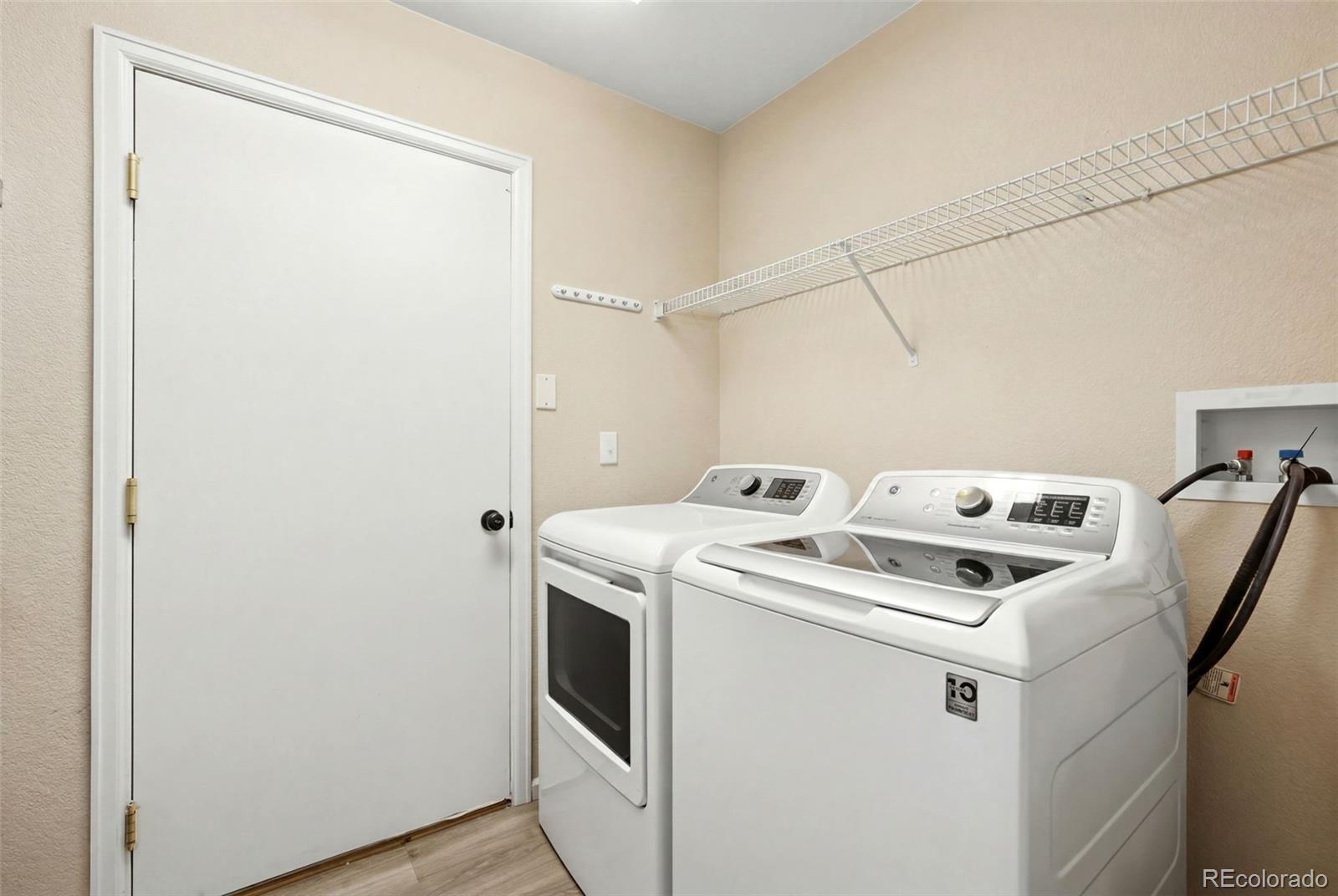 MLS Image #23 for 21611 e 54th place,denver, Colorado