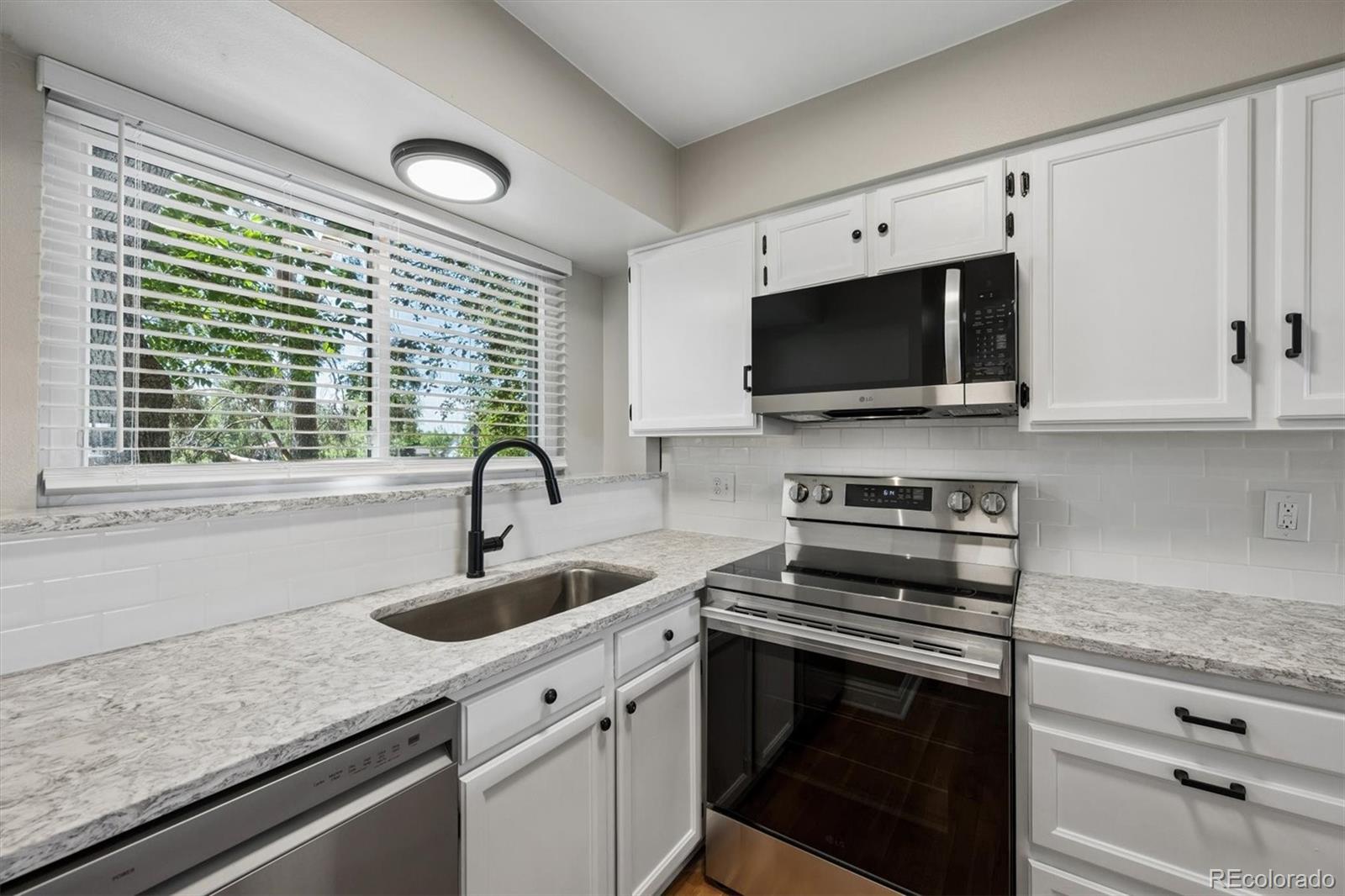 MLS Image #5 for 6505 w 84th way,arvada, Colorado