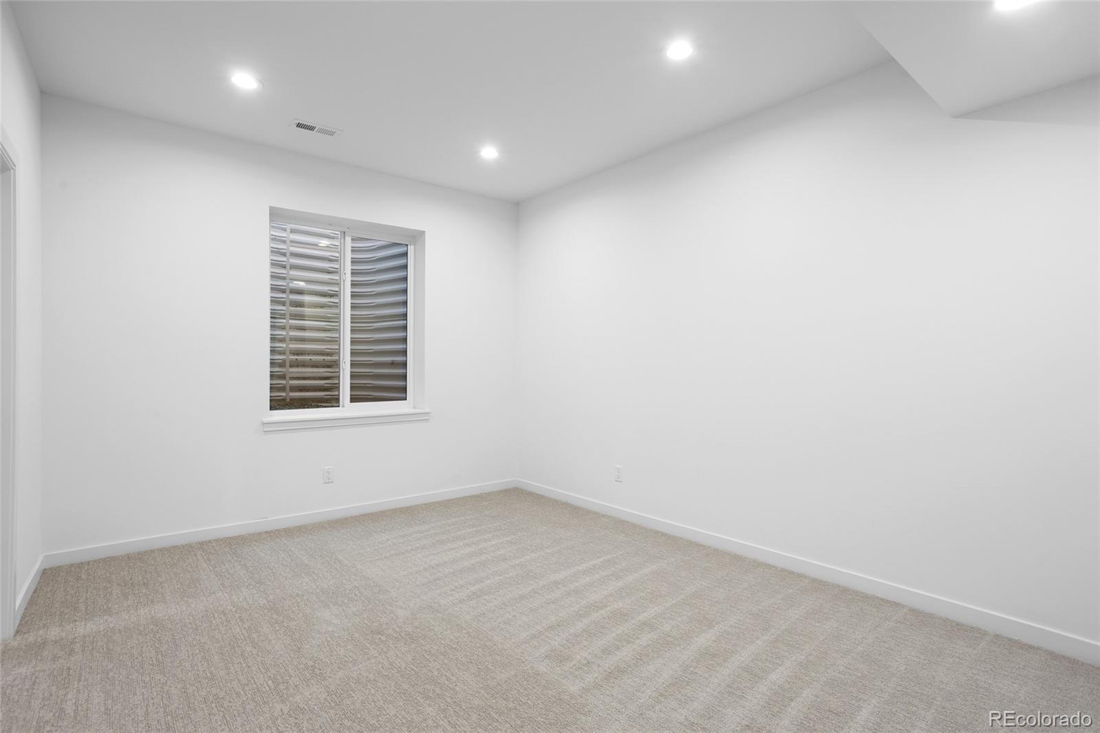 MLS Image #32 for 2156 s grant street,denver, Colorado
