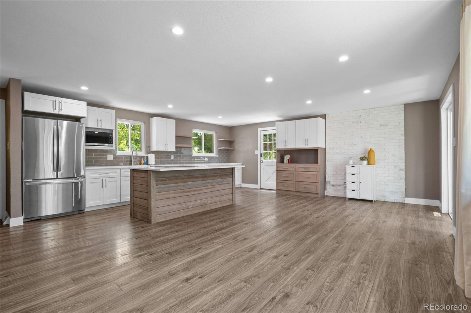 MLS Image #11 for 1435 s zephyr street,denver, Colorado