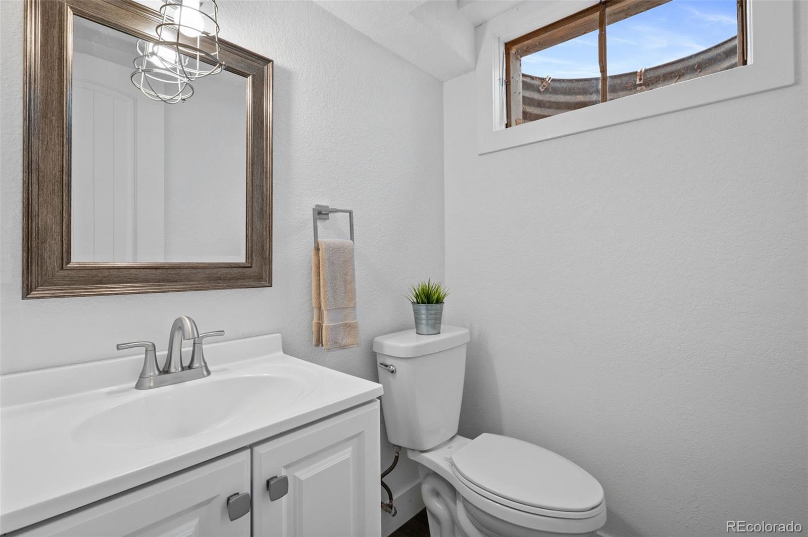 MLS Image #27 for 1435 s zephyr street,denver, Colorado