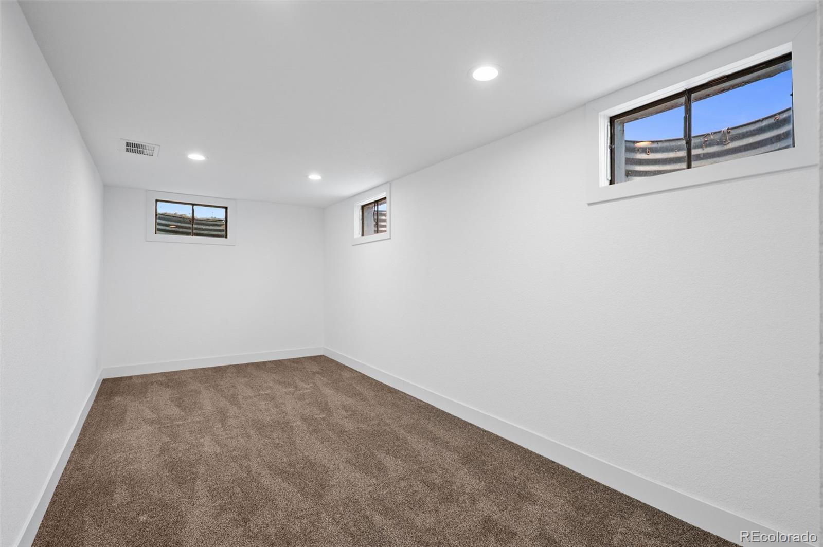 MLS Image #28 for 1435 s zephyr street,denver, Colorado