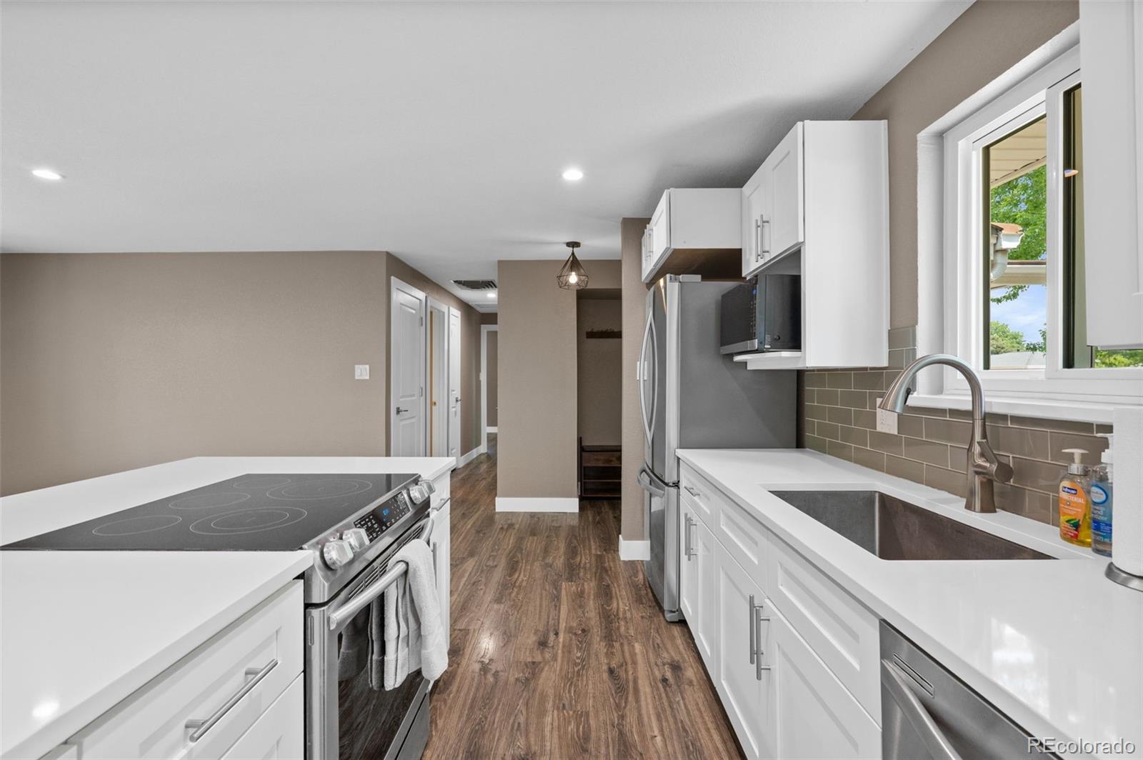MLS Image #7 for 1435 s zephyr street,denver, Colorado