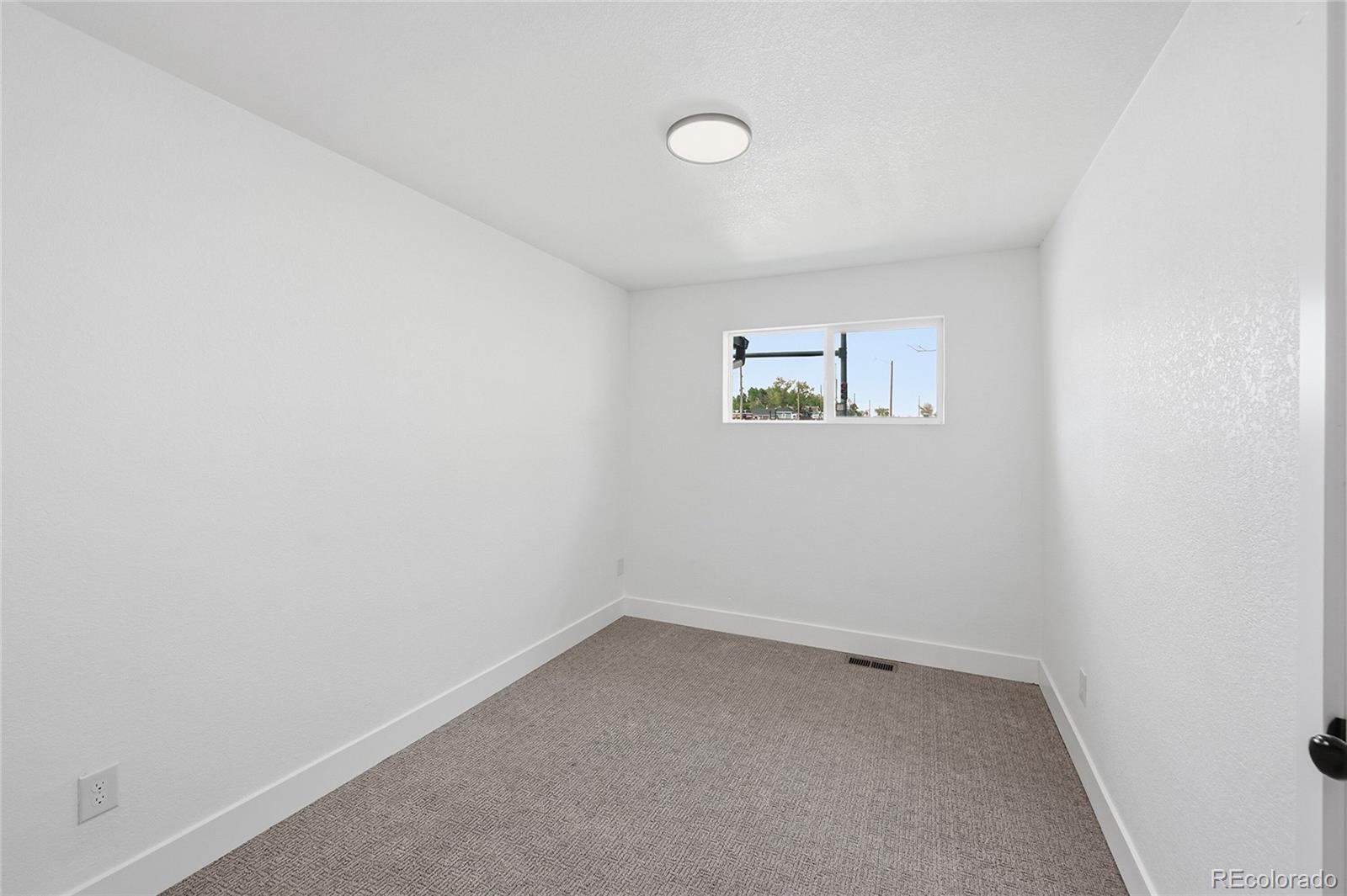 MLS Image #13 for 1550 w 52nd avenue,denver, Colorado
