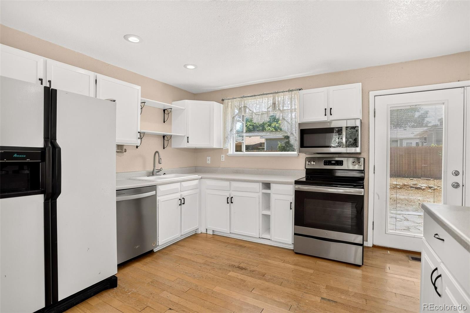 MLS Image #12 for 15488 e bates avenue,aurora, Colorado