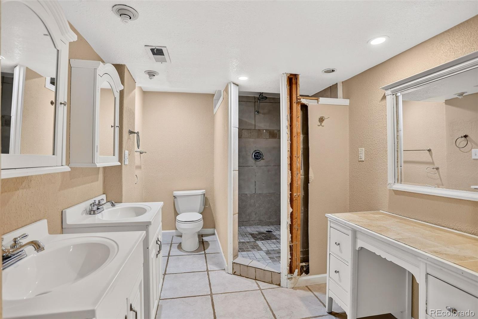 MLS Image #29 for 15488 e bates avenue,aurora, Colorado
