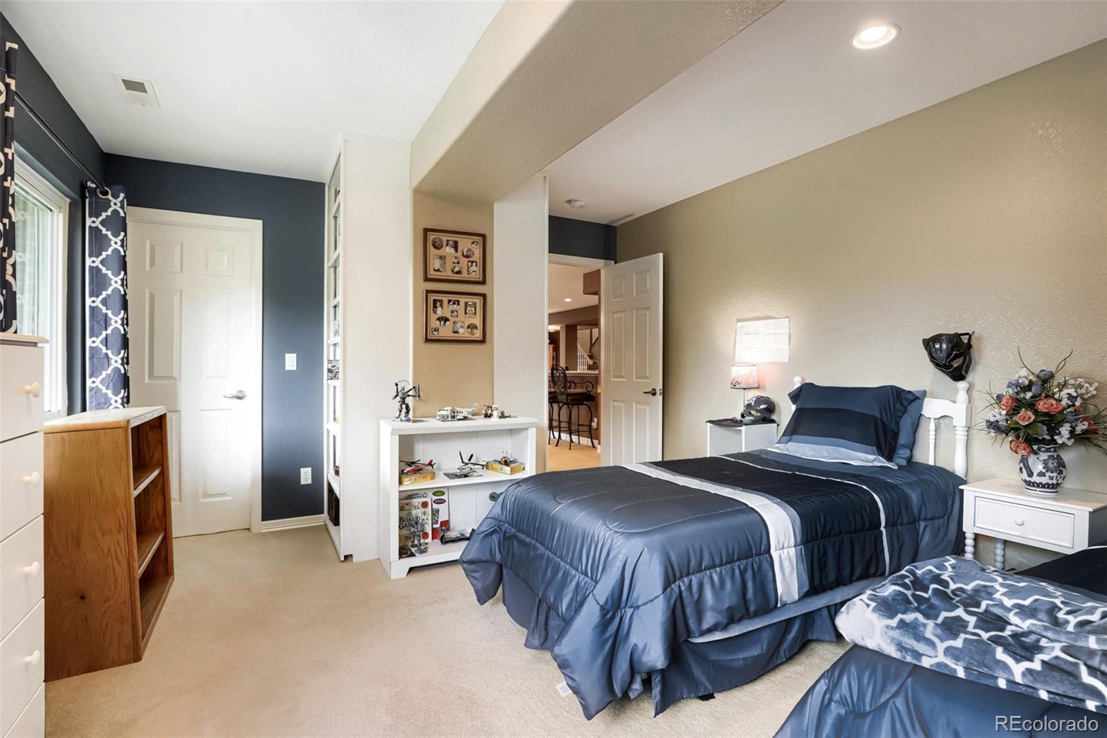 MLS Image #23 for 8011 s shawnee street,aurora, Colorado