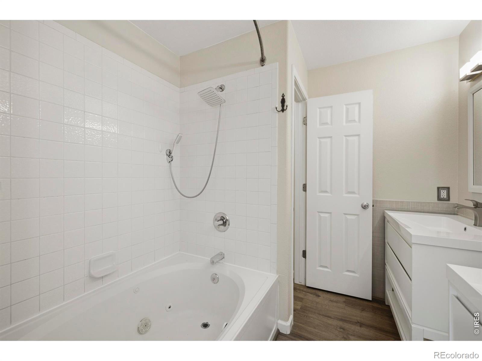 MLS Image #14 for 1817  chesapeake circle,johnstown, Colorado