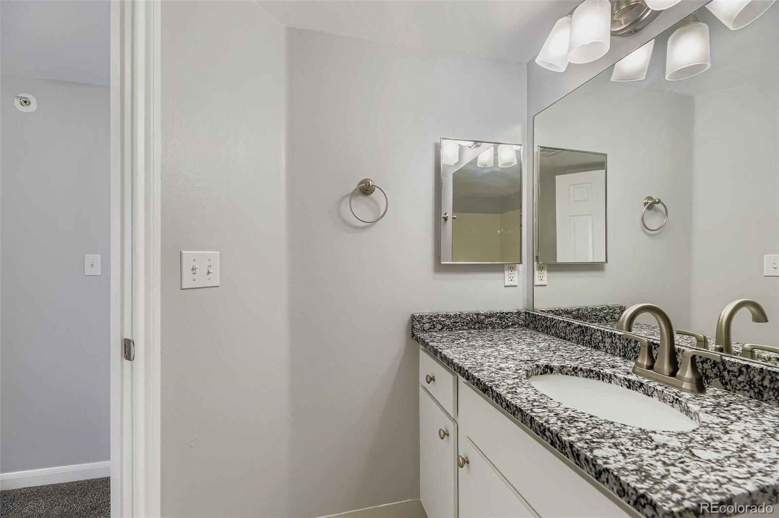 MLS Image #16 for 12884  ironstone way 304,parker, Colorado