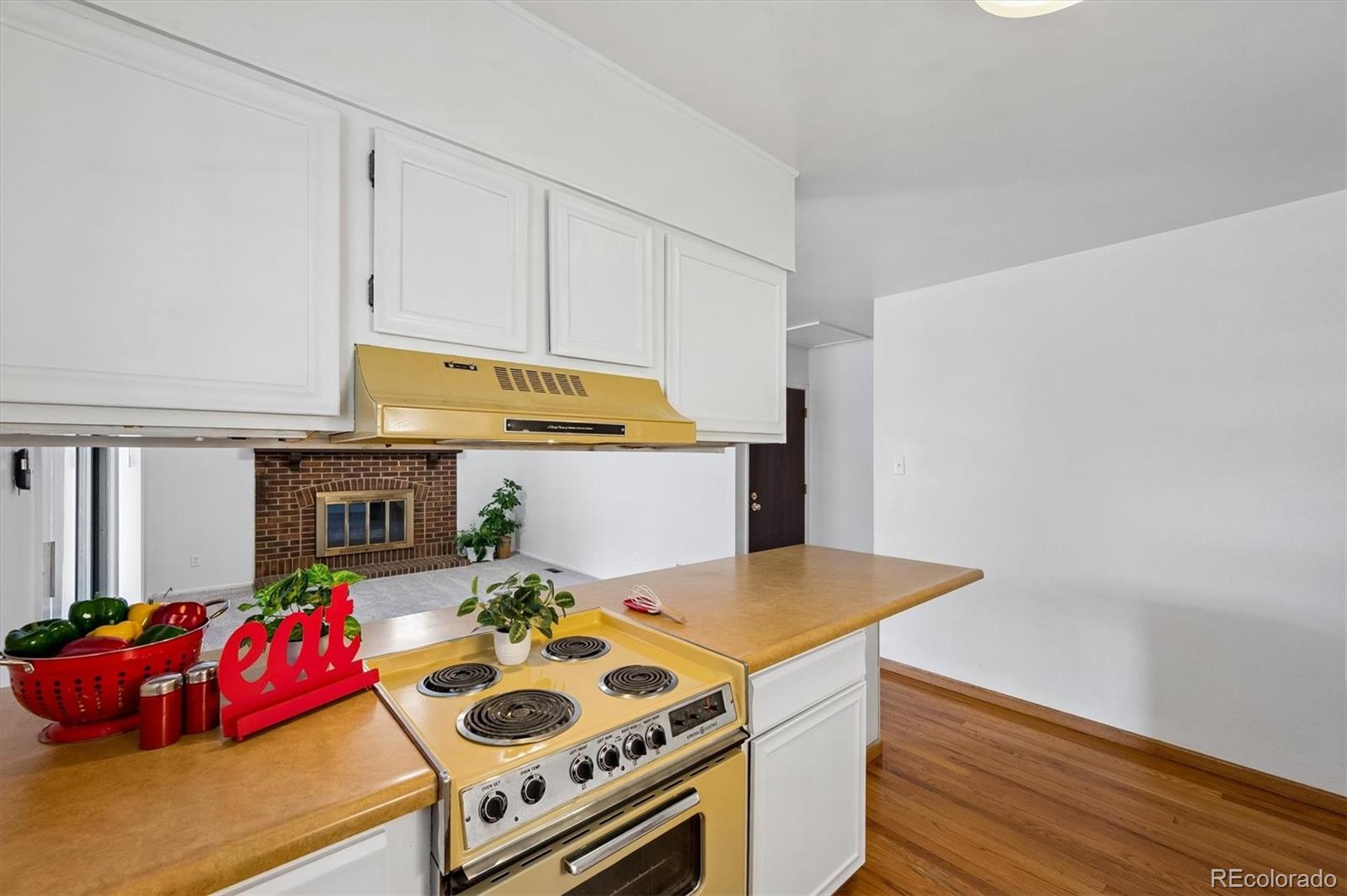 MLS Image #14 for 2596 s pagosa street,aurora, Colorado
