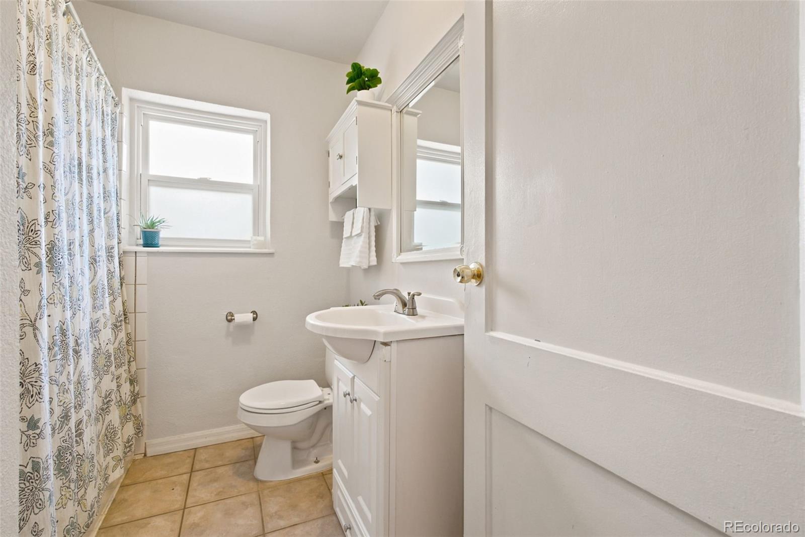 MLS Image #17 for 5305  meade street,denver, Colorado