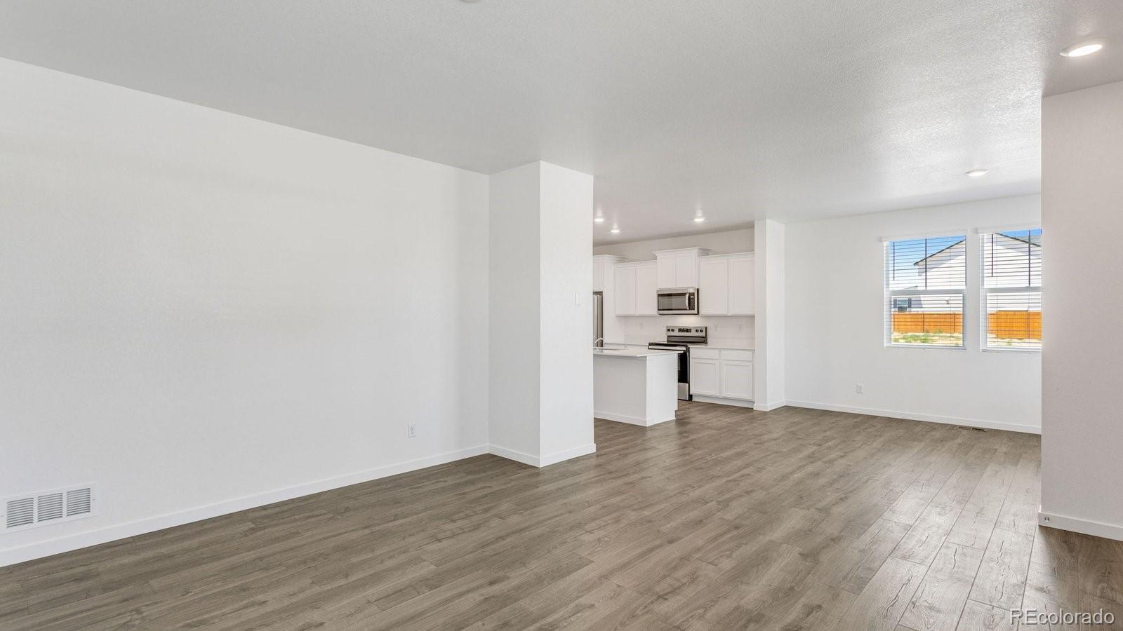 MLS Image #3 for 381 n bersshine street,watkins, Colorado