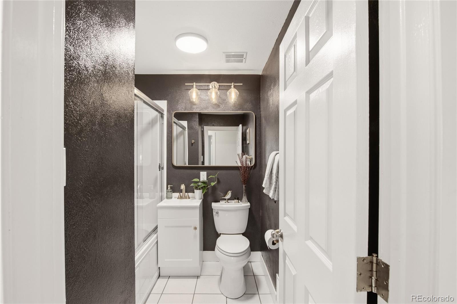 MLS Image #18 for 12377 w mississippi avenue,lakewood, Colorado