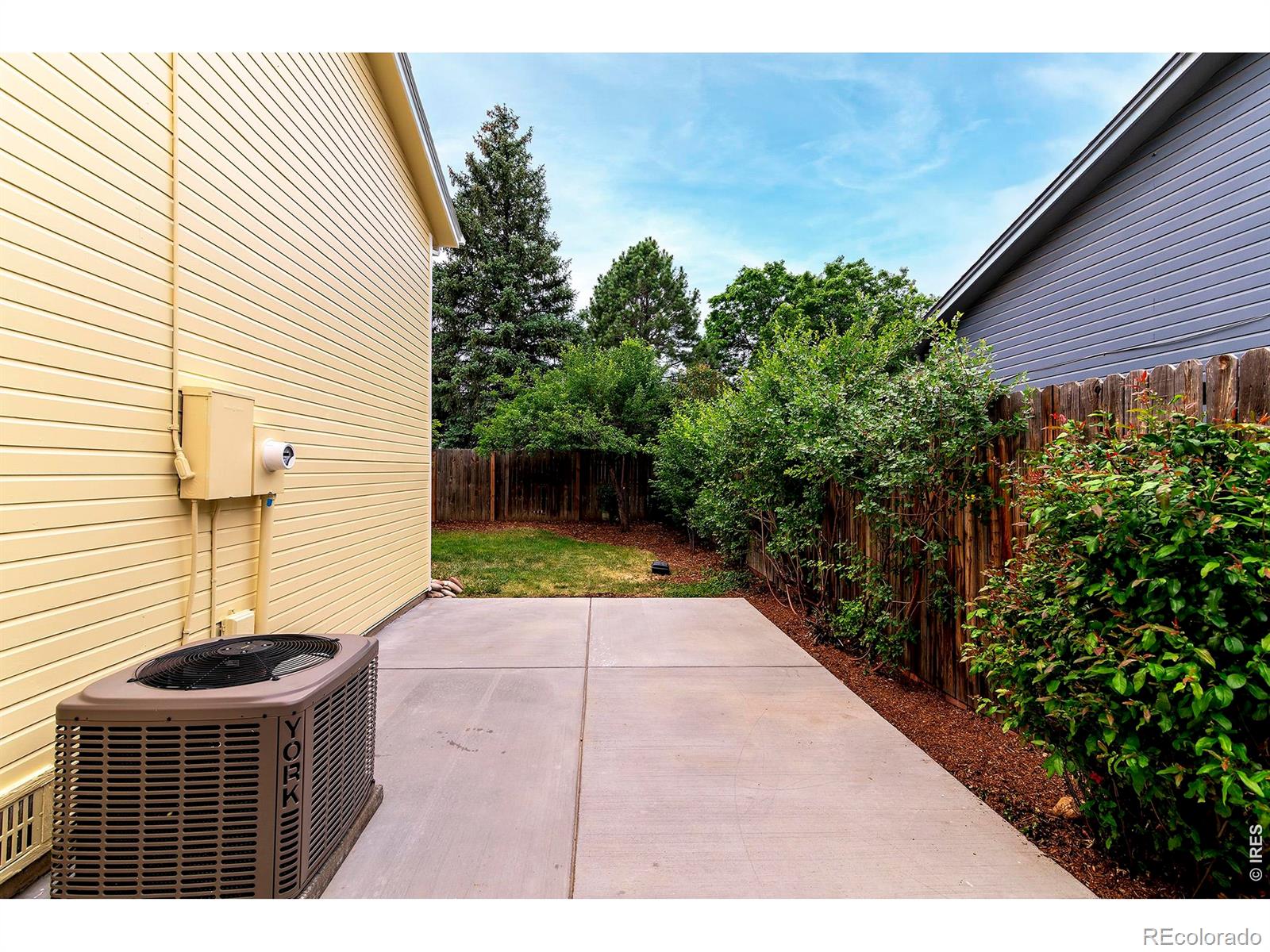 MLS Image #26 for 622  dahlia way,louisville, Colorado