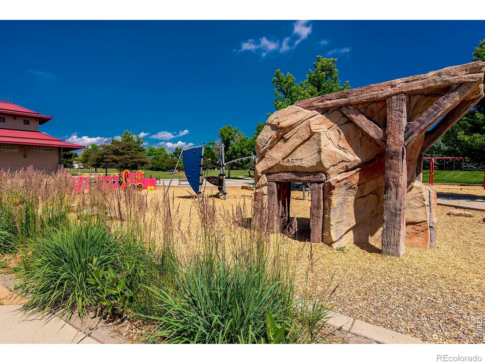 MLS Image #35 for 622  dahlia way,louisville, Colorado