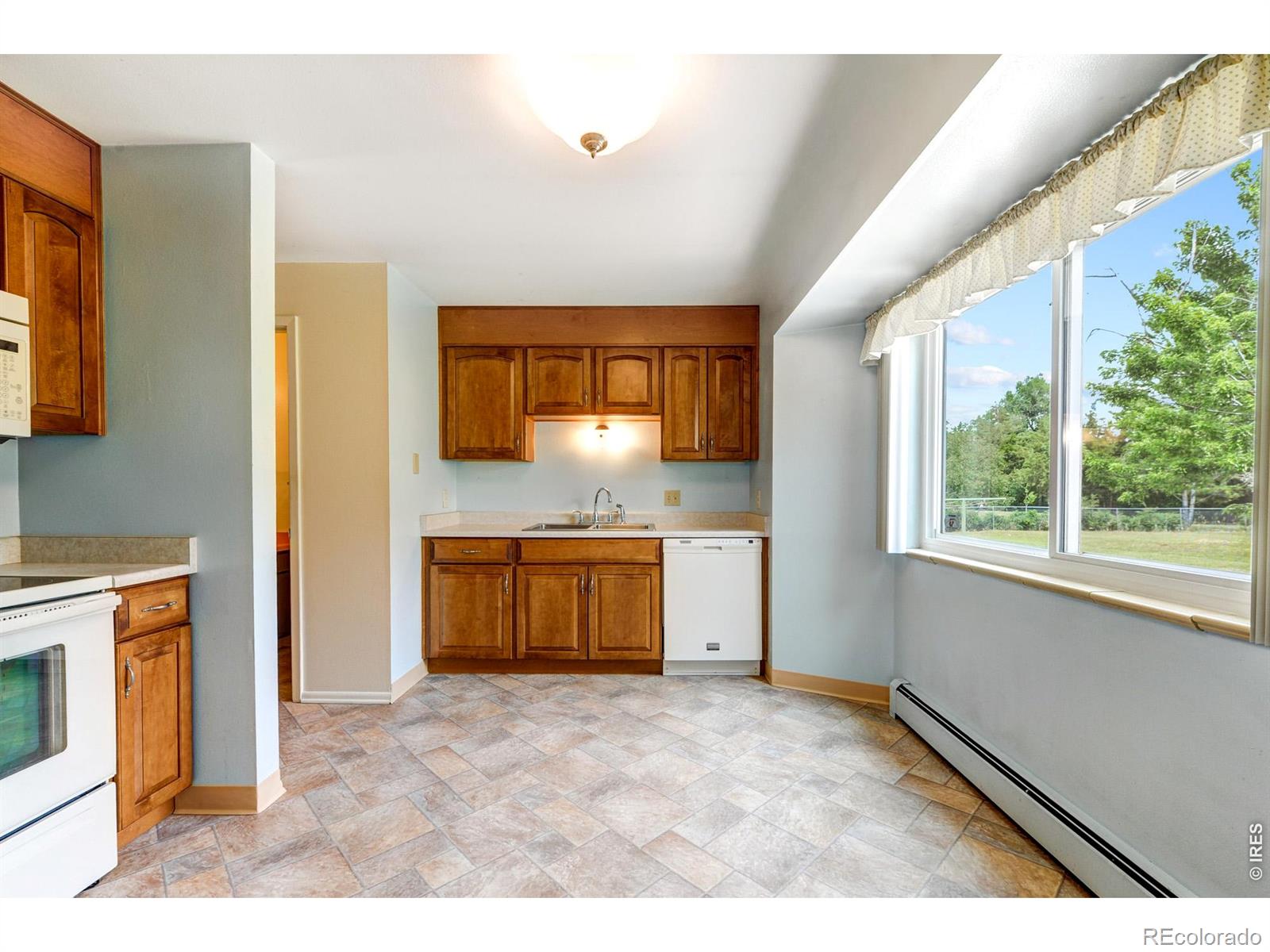MLS Image #12 for 518  clover lane,boulder, Colorado