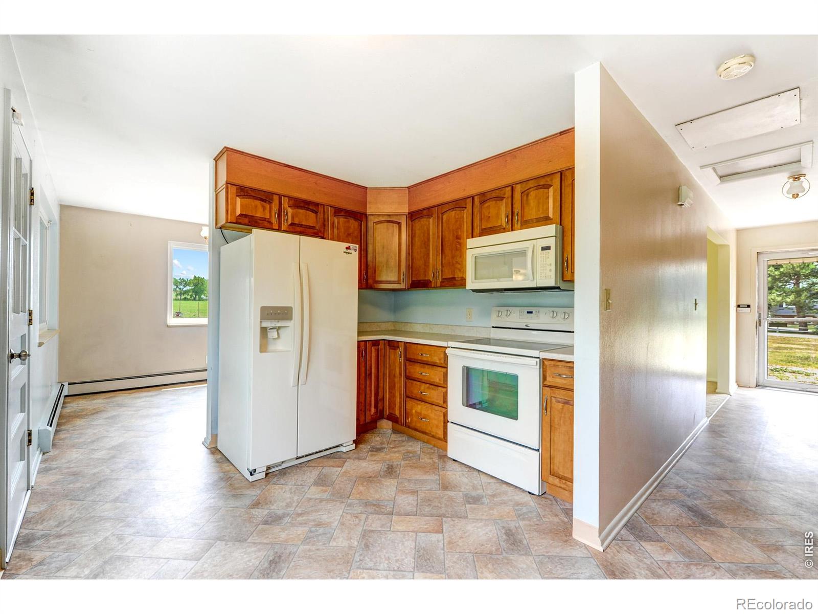 MLS Image #13 for 518  clover lane,boulder, Colorado