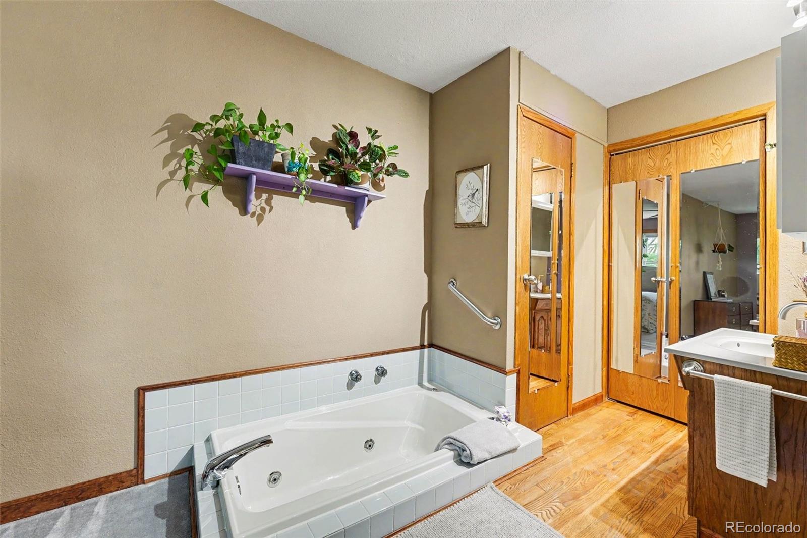 MLS Image #14 for 8789 w 68th avenue,arvada, Colorado