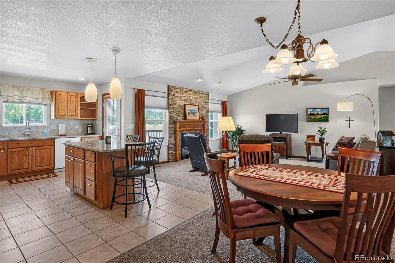 MLS Image #19 for 3 n parkway ,colorado city, Colorado