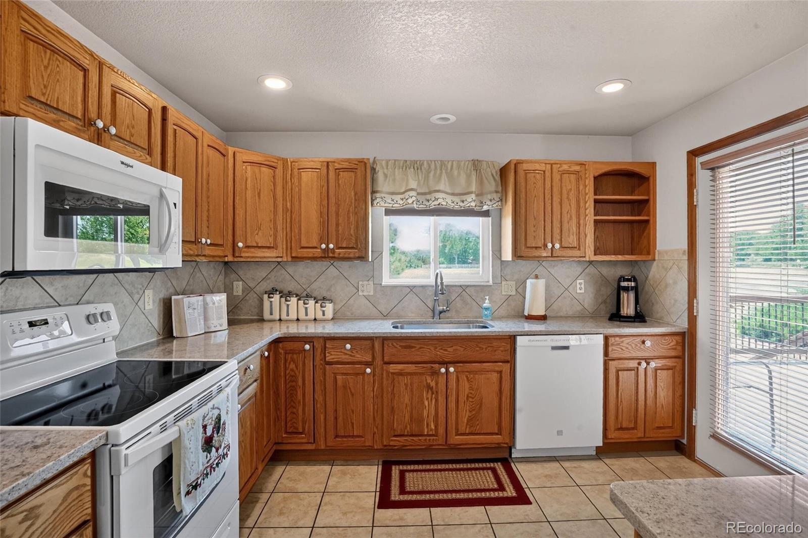 MLS Image #23 for 3 n parkway ,colorado city, Colorado