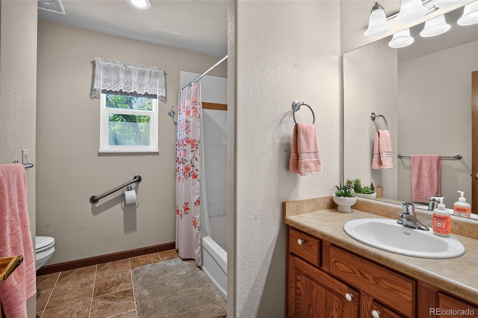 MLS Image #40 for 3 n parkway ,colorado city, Colorado