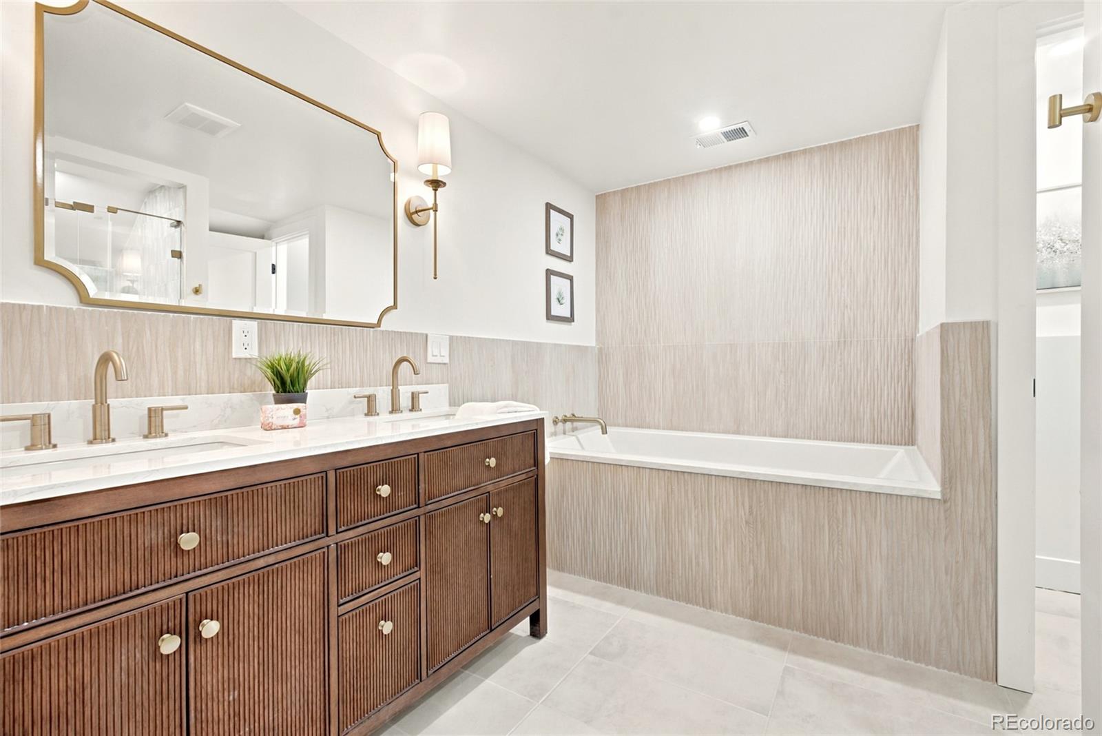 MLS Image #26 for 2919  forest street,denver, Colorado