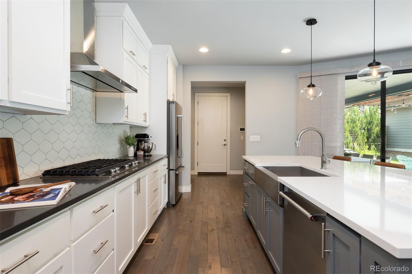 MLS Image #14 for 5044  vrain street,denver, Colorado