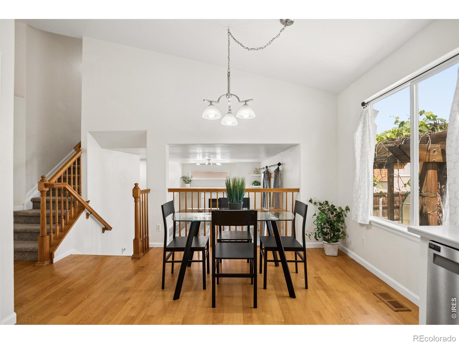 MLS Image #11 for 12582  dale court,broomfield, Colorado