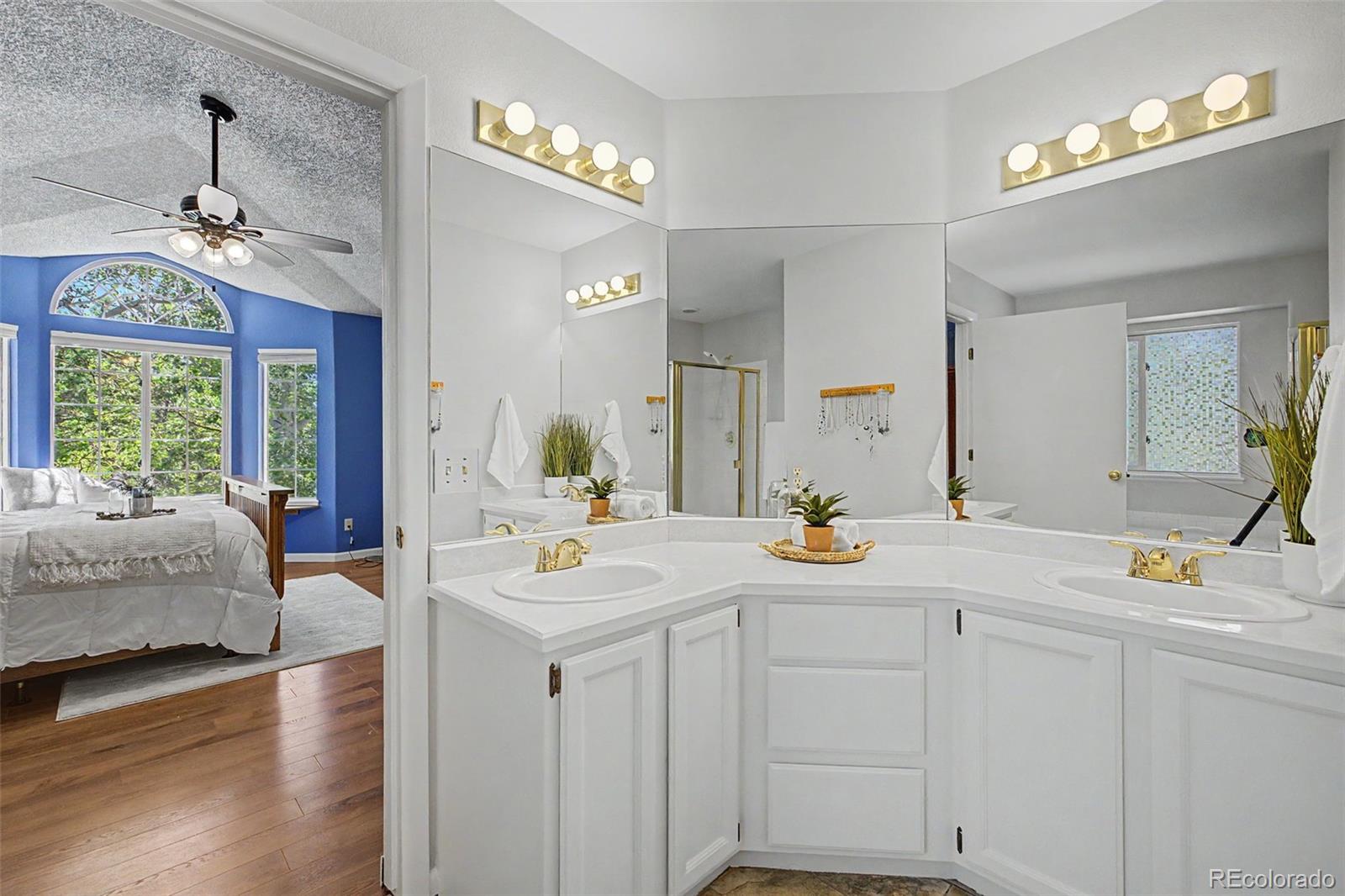 MLS Image #32 for 1950  manning way,colorado springs, Colorado