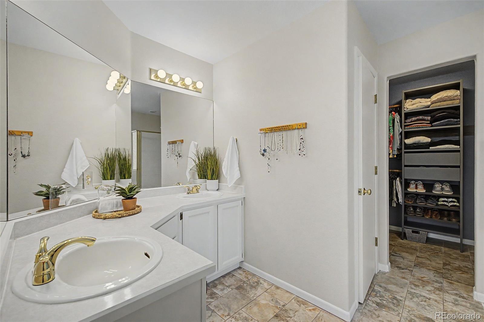 MLS Image #33 for 1950  manning way,colorado springs, Colorado