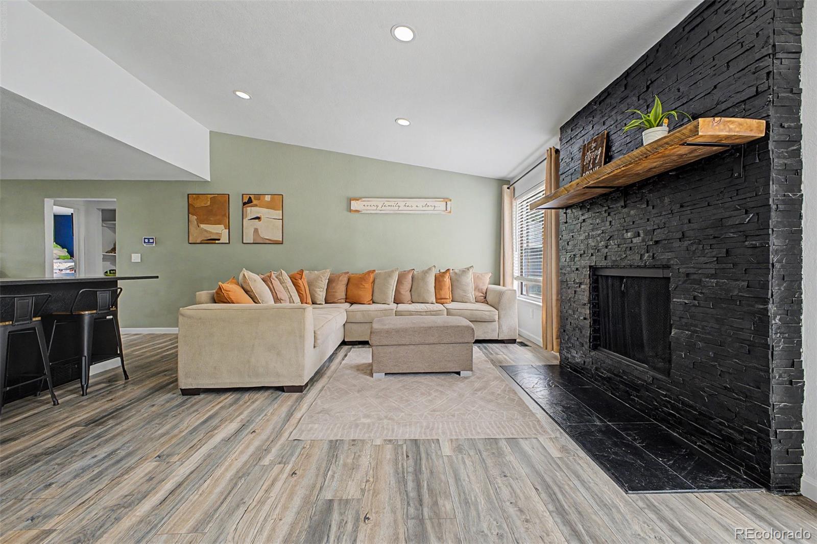 MLS Image #11 for 9790 w wagon trail drive,littleton, Colorado