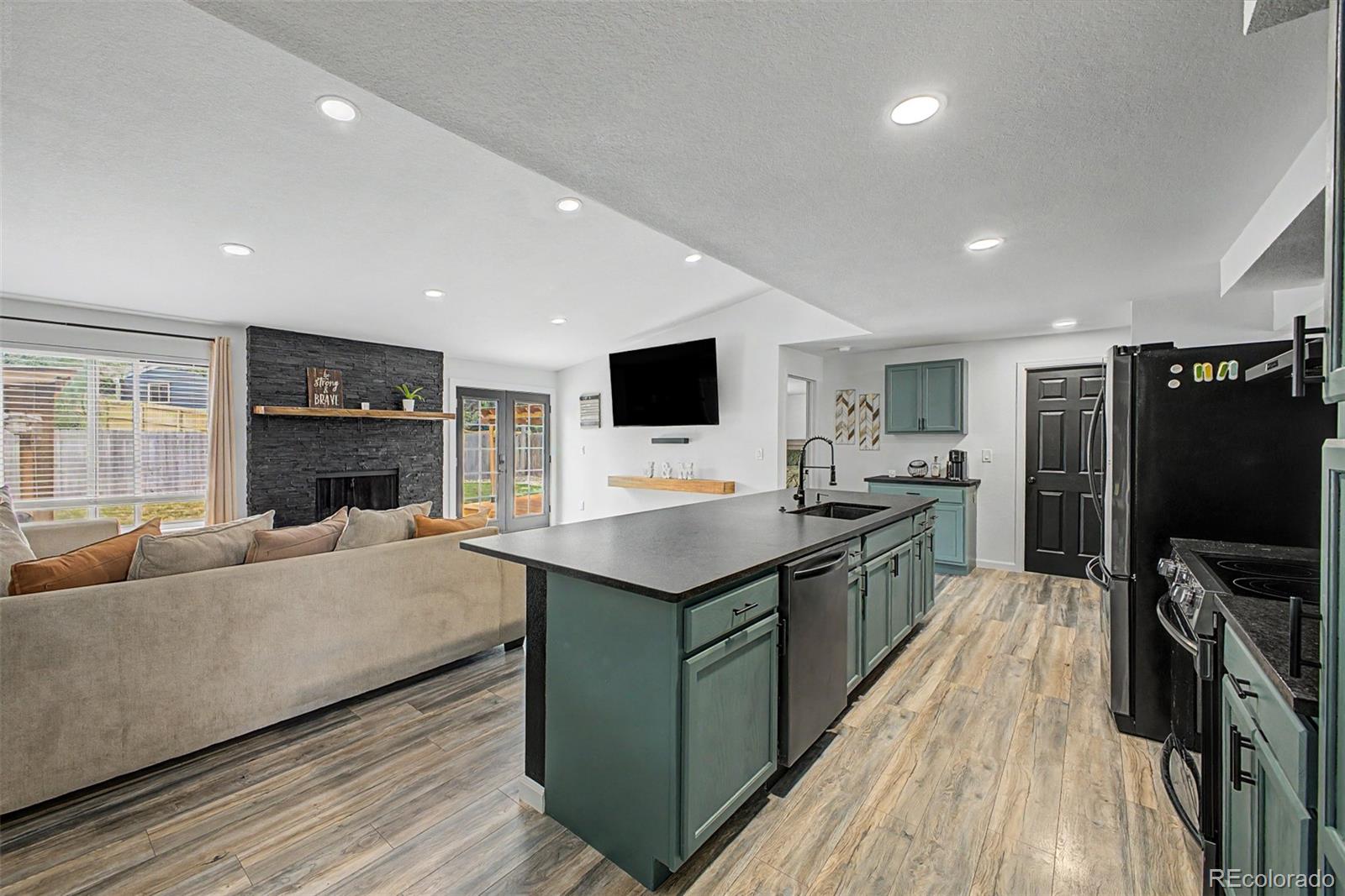 MLS Image #15 for 9790 w wagon trail drive,littleton, Colorado