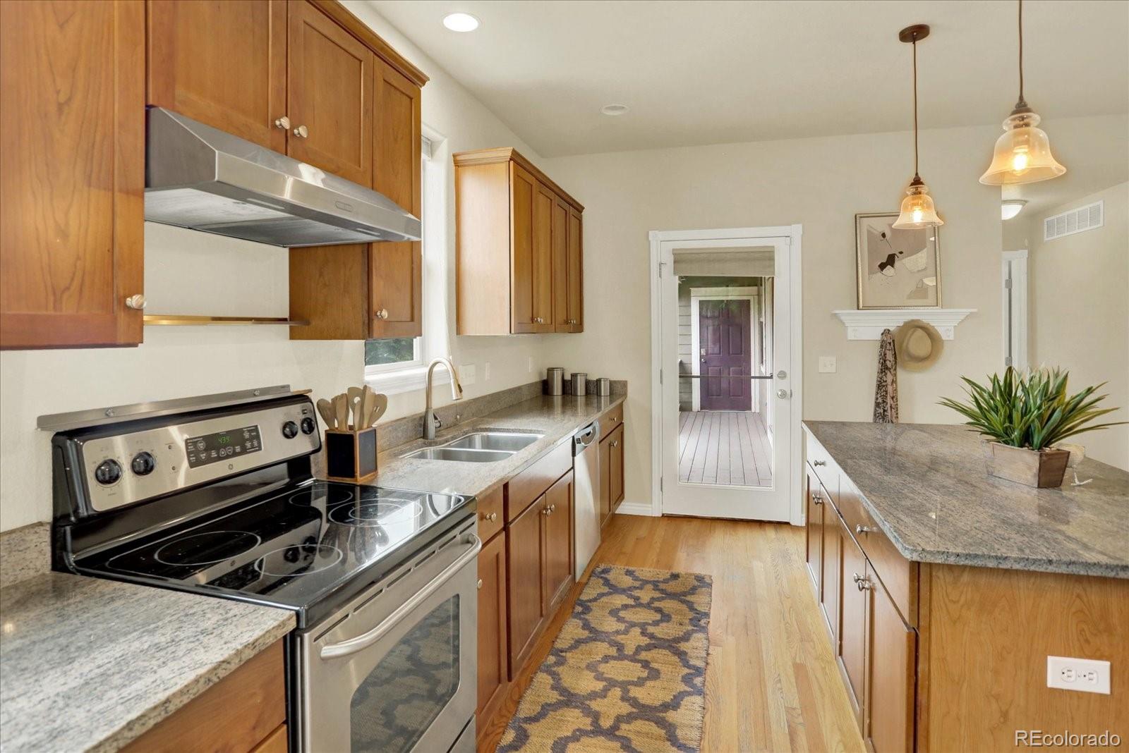 MLS Image #10 for 3121  fulton street,denver, Colorado